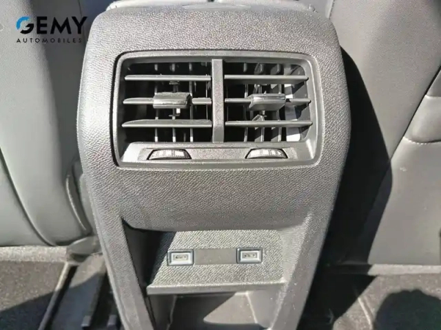 Peugeot 408 puretech 130 ch s&amp;s eat8 — photo 12