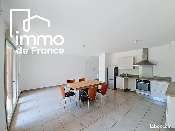 Appartement 4 pièces 82 m²