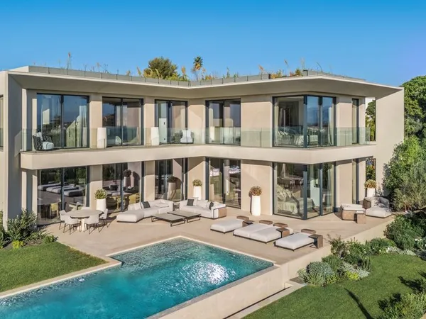 Maison individuelle 12 pièces 498 m²
