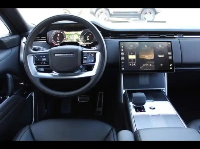 Land Rover Range Rover 3.0 p460e 460ch phev autobiography swb — photo 15