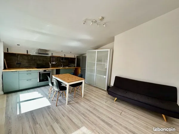 T3 meublé - triplex - 74m2