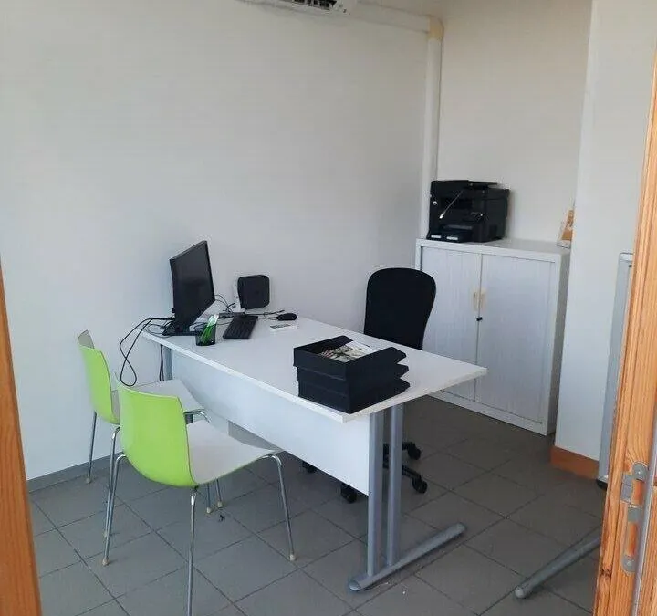 Photo 3