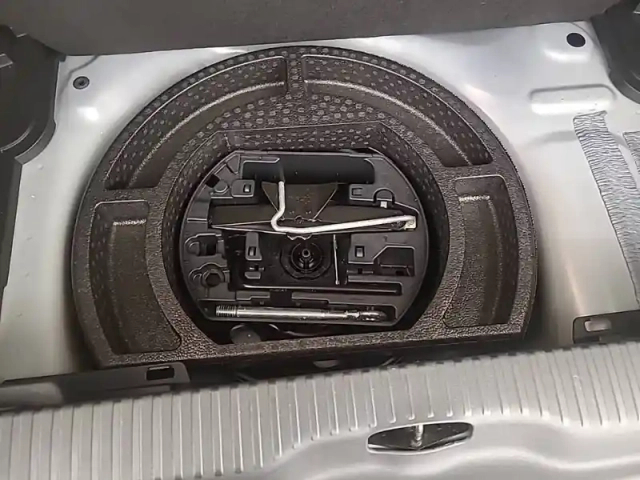 Citroën C3 Aircross puretech 110 s&amp;s bvm6 — photo 54
