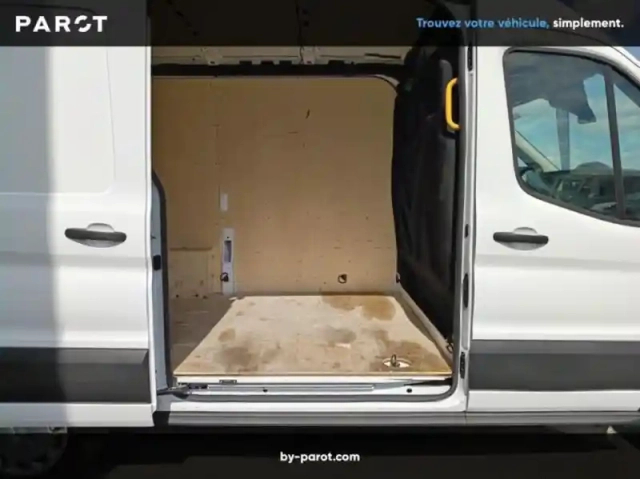 Ford Transit fourgon fg t310 l2h2 2.0 ecoblue 130ch trend — photo 9
