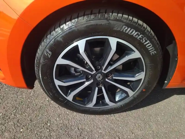 Renault Clio tce 90 — photo 6