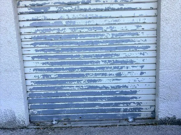 Garage box fermé