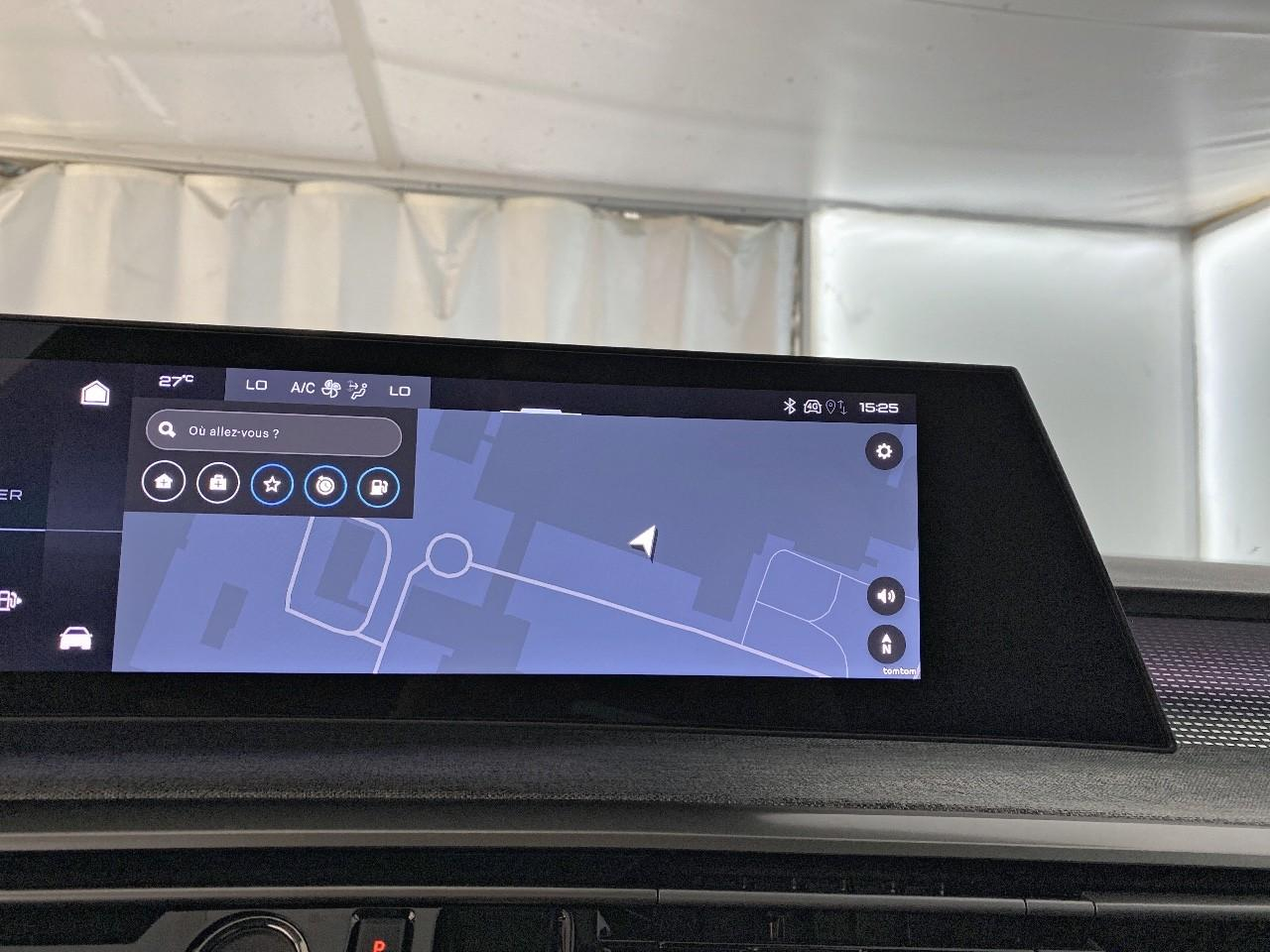Peugeot 3008 hybrid 145 e-dcs6 gt — photo 14
