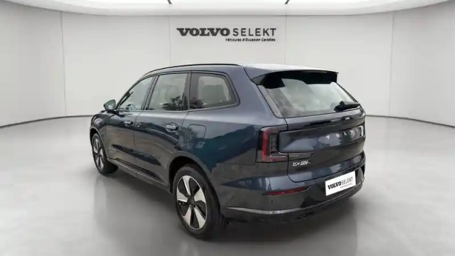 Volvo Ex90 twin awd 408 ch 1edt — photo 26