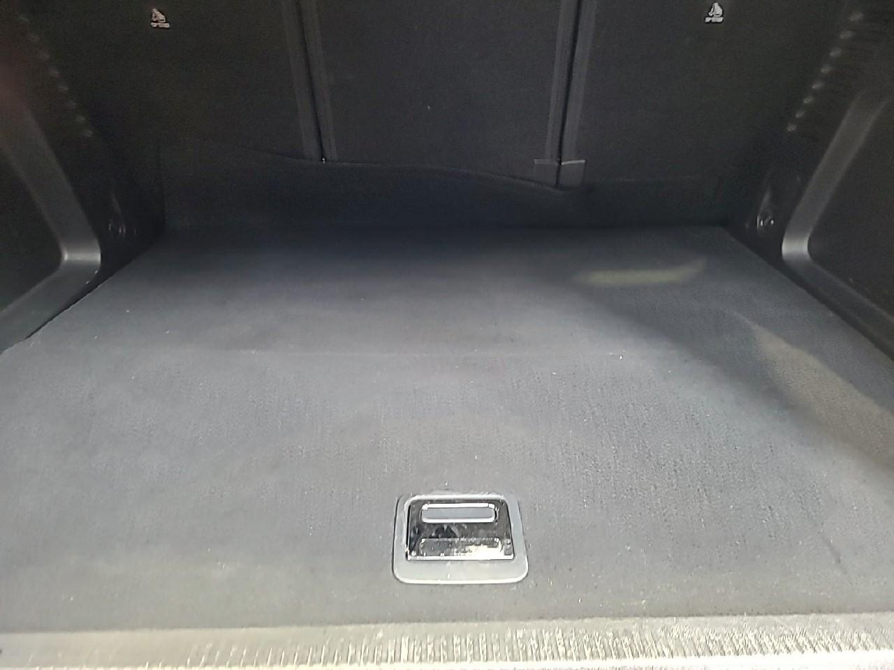 Citroën C5 Aircross hybride rechargeable 225 e-eat8 c-series — photo 14