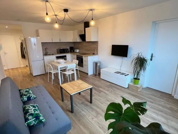 Une chambre disponible dans belle coloc 78 m²