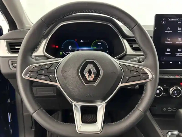 Renault Captur e-tech full hybrid 145 — photo 12