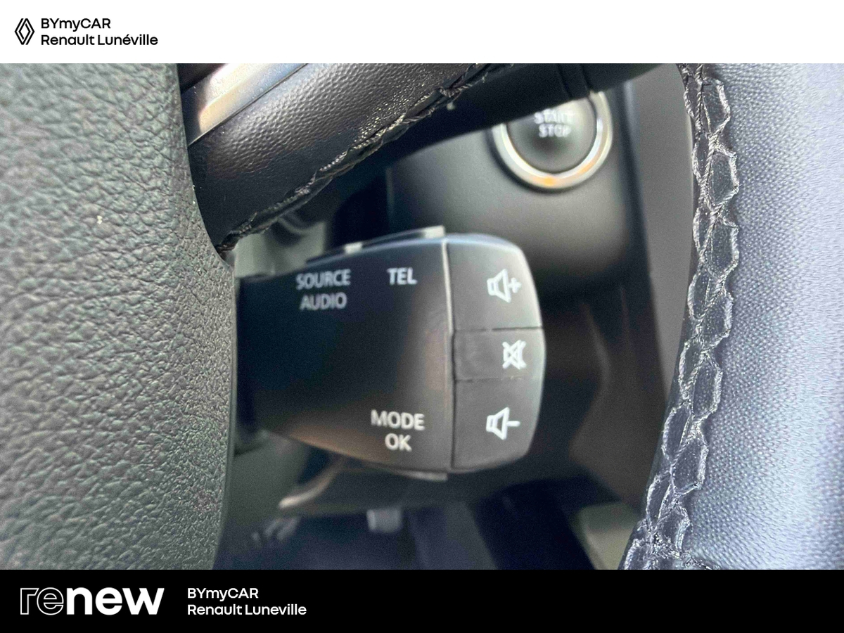 Renault Kadjar Blue dCi 115 EDC — photo 20