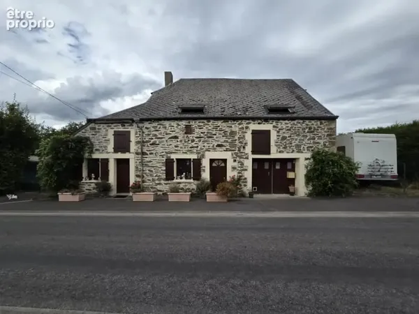 Belle maison de campagne type longère