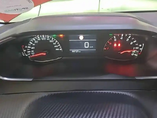 Peugeot 208 puretech 100 s&amp;s bvm6 — photo 31