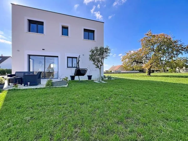 Maison 5 pièces 100 m²