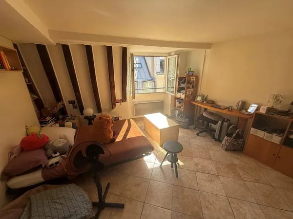 Studio 1 pièce 23 m²