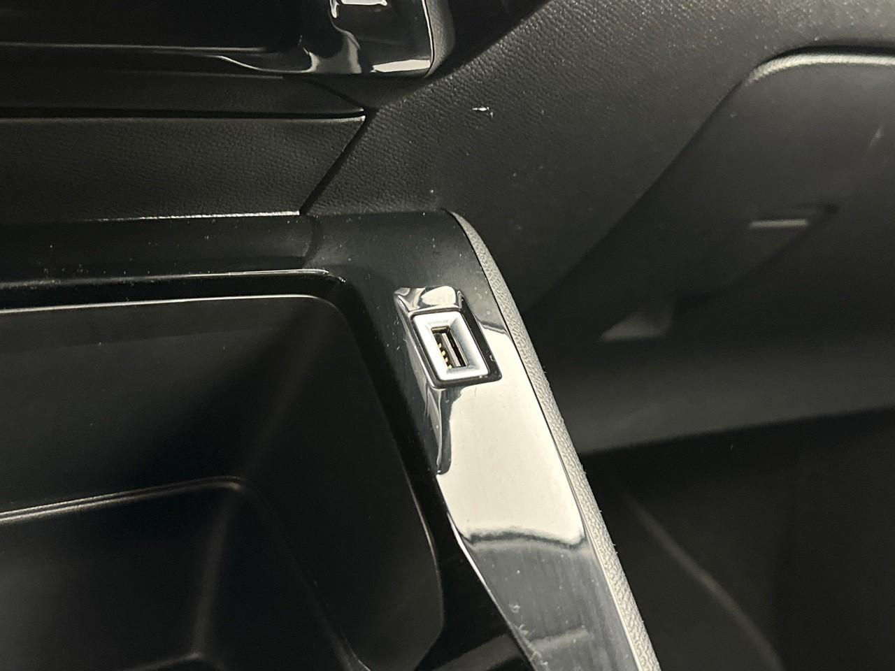 Peugeot 208 puretech 100 s&s bvm6 style — photo 27