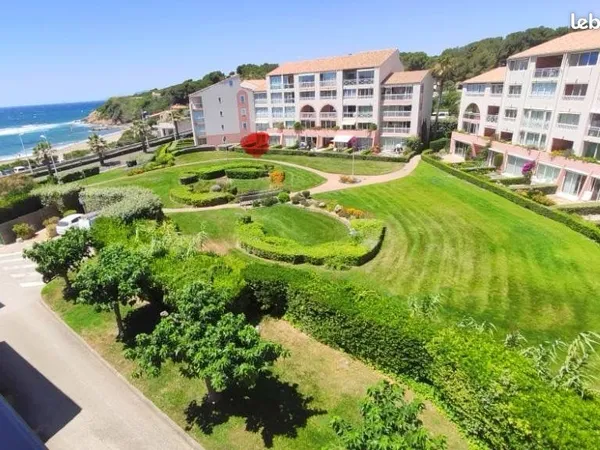 Studio avec jardin vue mer (climatisé)