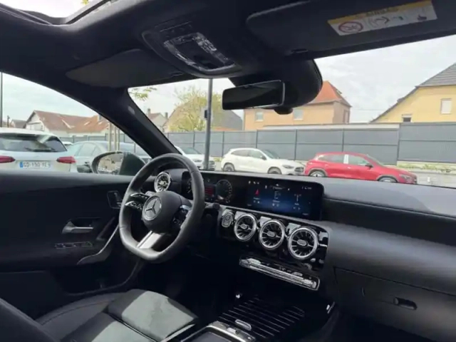 Mercedes Classe A 250 e hybrid eq amg line — photo 50