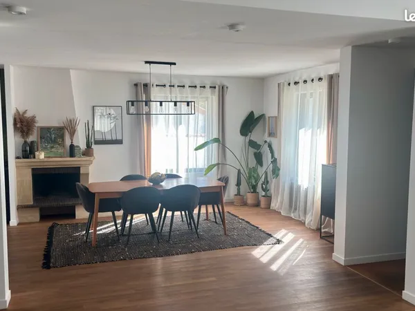 Belle maison meublée T5 à louer