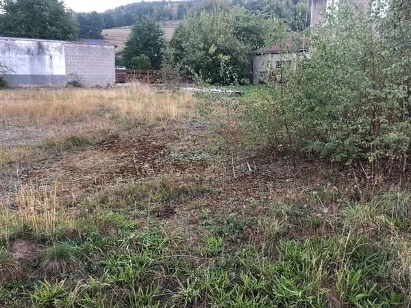Terrain 983 m²