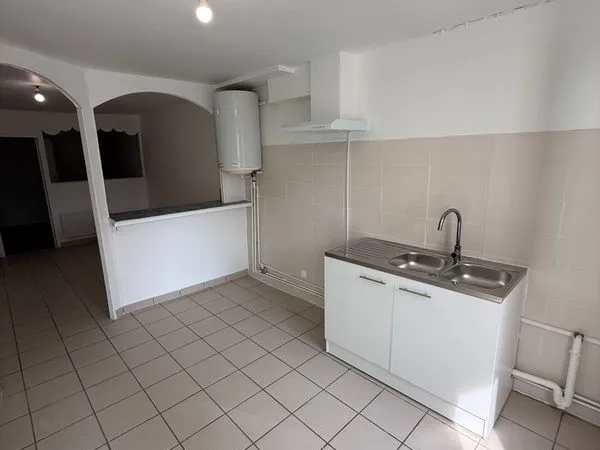 Appartement 37 m² - Grenoble Eaux Claires - 570 charges copropriété comprise