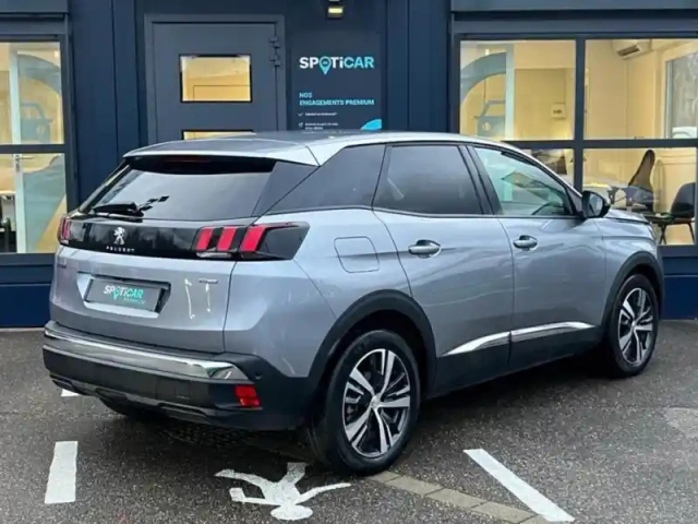 Peugeot 3008 1.2 puretech 130ch s&amp;s allure — photo 3