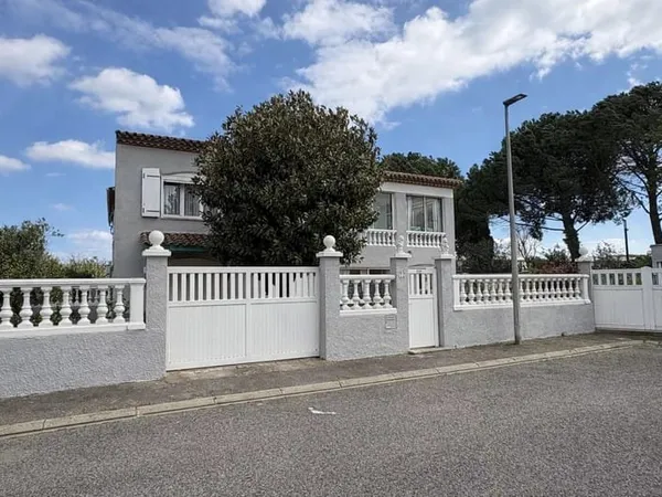 Maison Vente Narbonne 9p 210m² 555000€