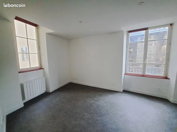 Studio 1 pièce 17 m²