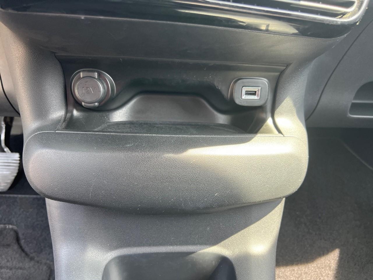 Citroën C4 Cactus puretech 82 feel — photo 15