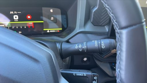 Dacia Bigster 1.2 TCe 140 Myld Hybride - Extreme – 2025 – 37164 km – Hybride essence – Boîte Manuelle — photo 9