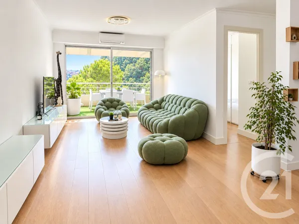 Appartement 4 pièces 81 m²