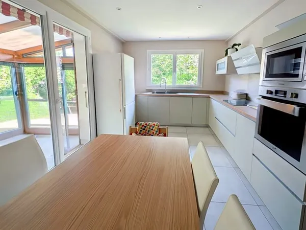 Maison type Bastide de plain pied rénovée, sur parcelle constr