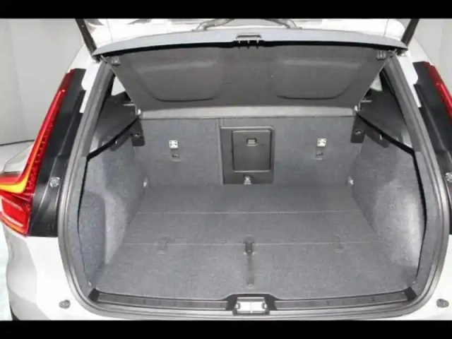 Volvo Ex40 twin performance 442ch plus awd — photo 34
