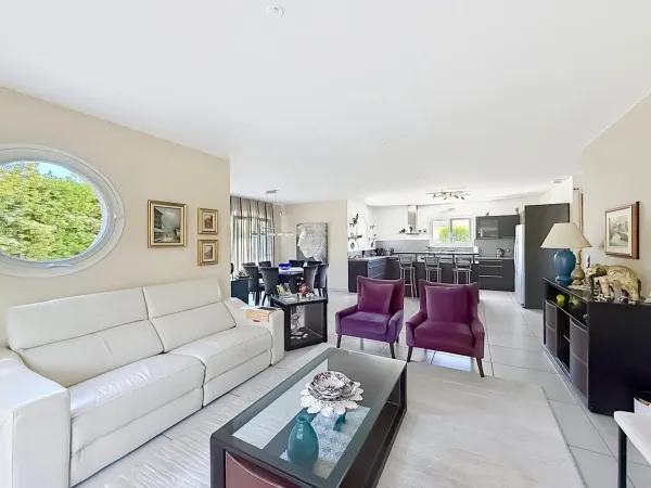 Maison 5 pièces 200 m²