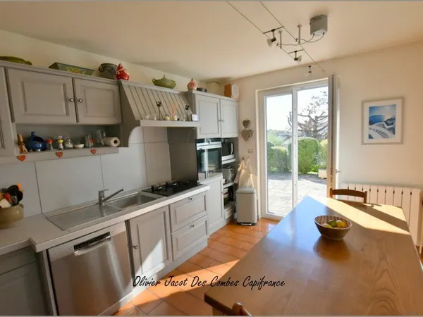 Maison à vendre 7 pièces LURE (70)