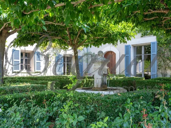 Maison de luxe 15 pièces 600 m²