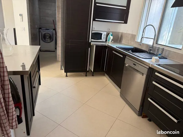 Grand T2 terrasse 50 M2