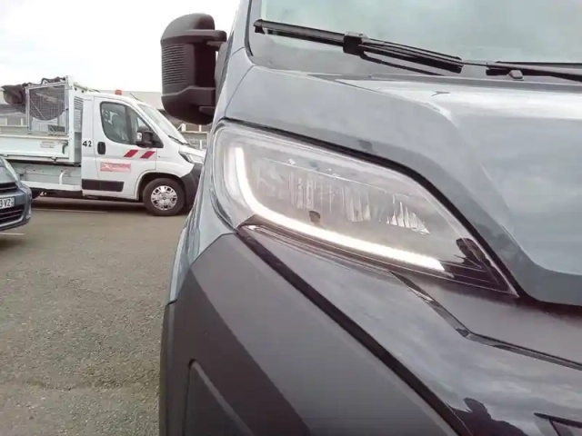Peugeot Boxer fgn tole 3.5 t l2h2 140 s&amp;s bva8 — photo 38