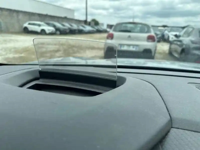 Citroën C4 puretech 130 s&amp;s eat8 — photo 21