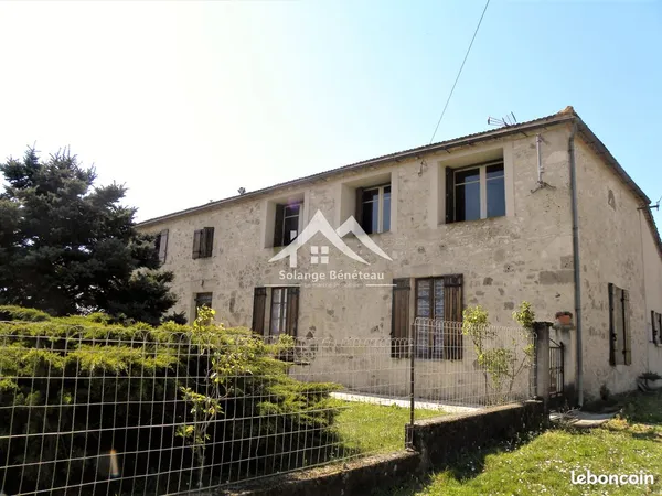 Maison 8 pièces 180 m²