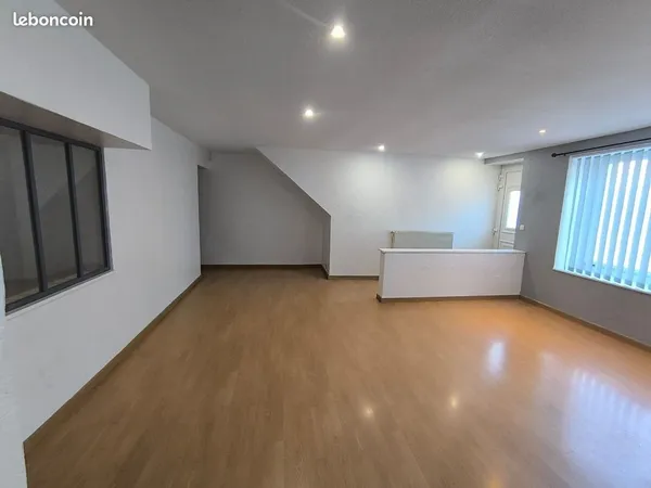 Appartement spacieux et lumineux
