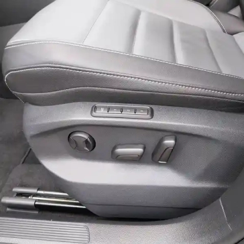Volkswagen T-Roc 1.5 tsi evo 150 start/stop dsg7 — photo 89