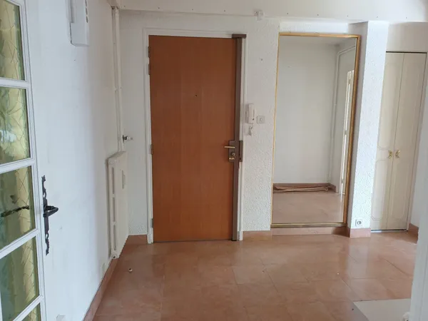 Appartement 5 pièces, 97m² - Dernier étage - Garage et parking, Cave et Grenier