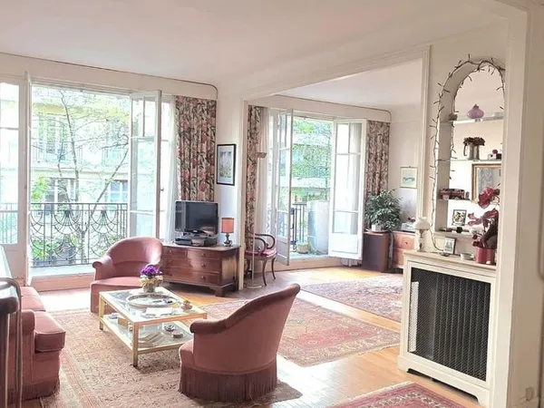 Appartement 4 pièces 104 m²