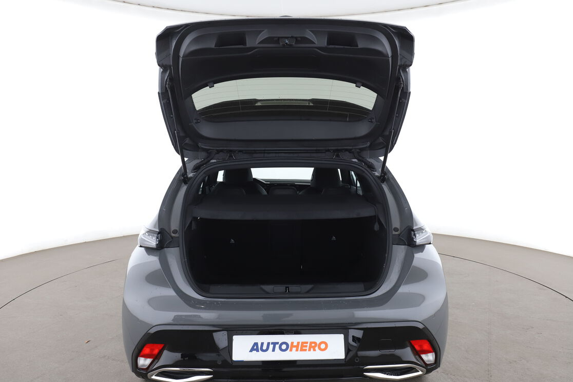 Peugeot 308 1.5 Blue-HDi GT EAT8 — photo 15