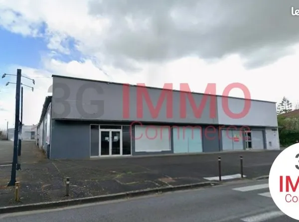 Vente pro (murs) | Local Commercial | 1404 m² | Niort