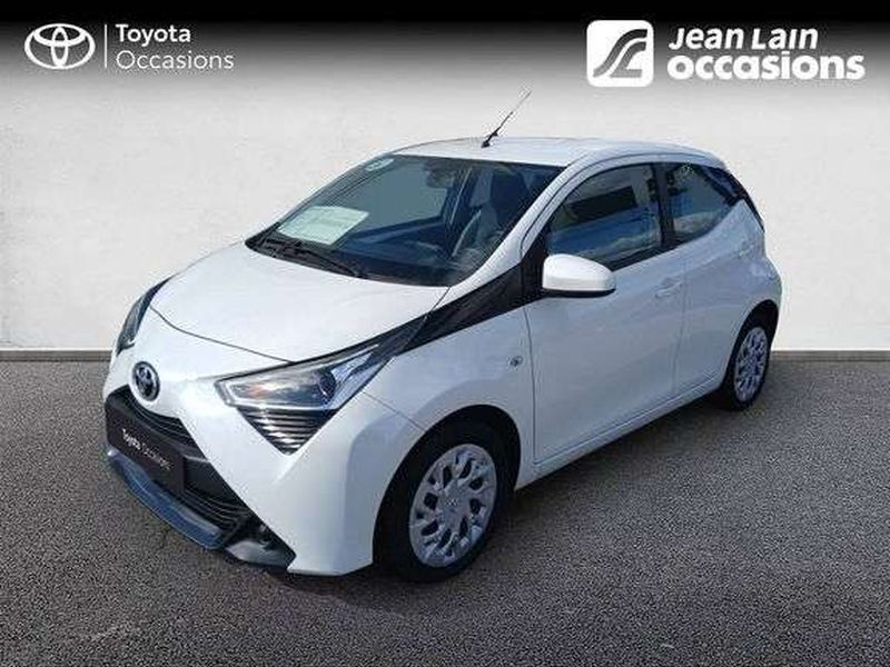 Toyota AYGO Toyota Aygo x-play — photo 1
