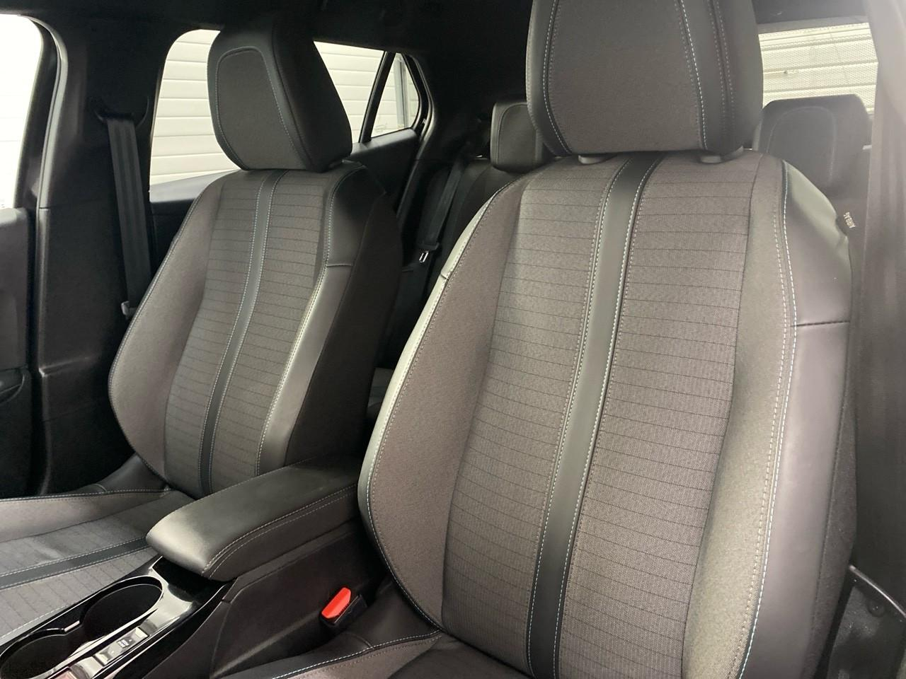 Peugeot 2008 puretech 130 s&s eat8 allure — photo 10