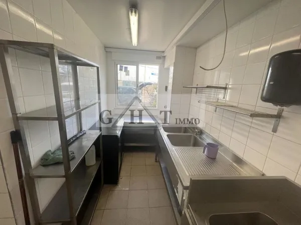A louer 150m² DARK KITCHEN / laboratoire alimentaire